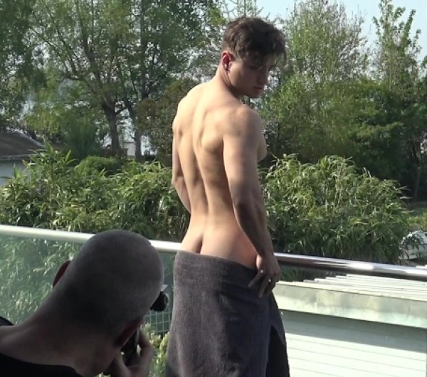 Carloseffort posing hot and sexy